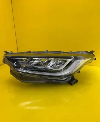 Toyota Yaris Headlight/headlamp K08