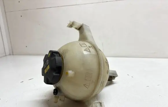 BMW 6 G32 Gran Turismo Coolant expansion tank/reservoir 1713