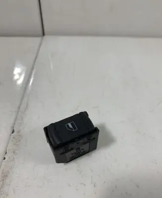 Skoda Octavia Mk2 (1Z) Electric window control switch 3B0959855