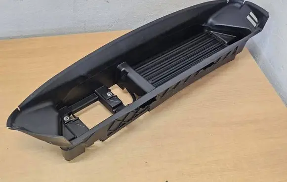 Volvo V40 Radiator trim 31383575