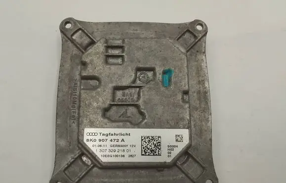 Audi A4 Allroad Headlight ballast module Xenon 8K0907472A 10EEG100136 130732921801