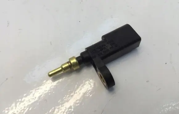 Audi Q2 - Coolant temperature sensor 03F919501B