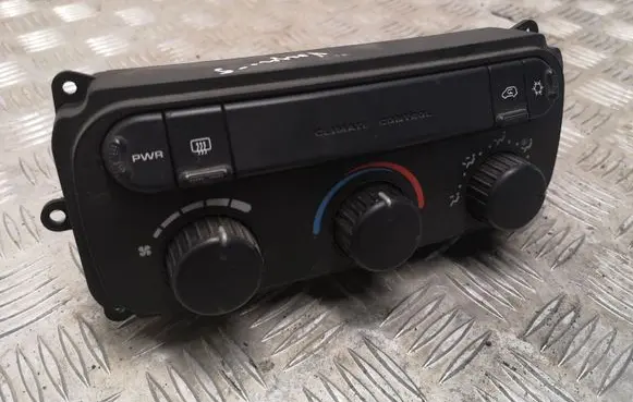 Chrysler Voyager Climate control unit 05005001AF