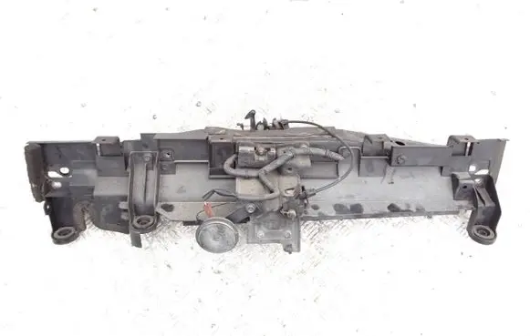 Radiator support slam panel