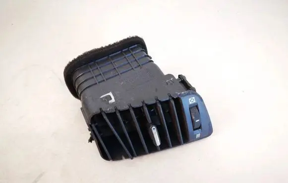 Chevrolet Captiva Dash center air vent grill adx26 kf1adx26