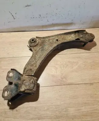 Ford Mondeo MK IV Front lower control arm/wishbone