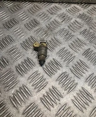 Fuel injector