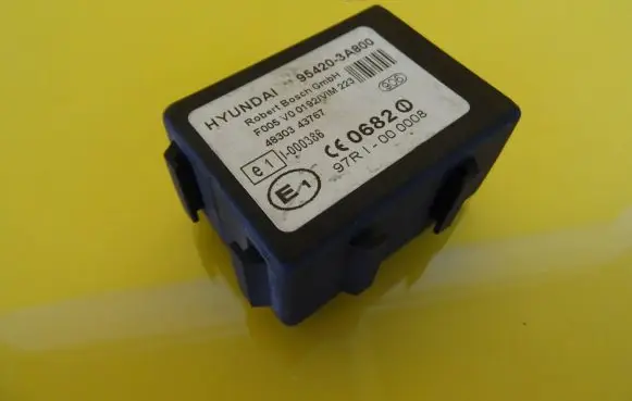 Hyundai Trajet Immobilizer control unit/module 954203A800