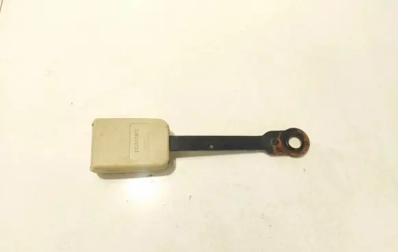Peugeot 607 Front seatbelt buckle b507654 2125073F2