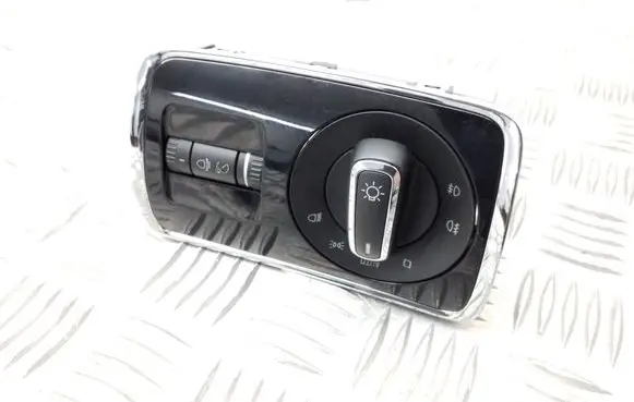Skoda Superb B6 (3T) Light switch 3T0941431B