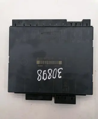 Mercedes-Benz S W220 Seat control module 2208205585