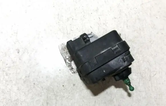 Renault Megane I Headlight level adjustment motor 