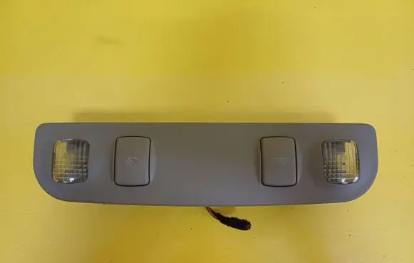 Audi A4 S4 B6 8E 8H Rear seat light 8E0947111A