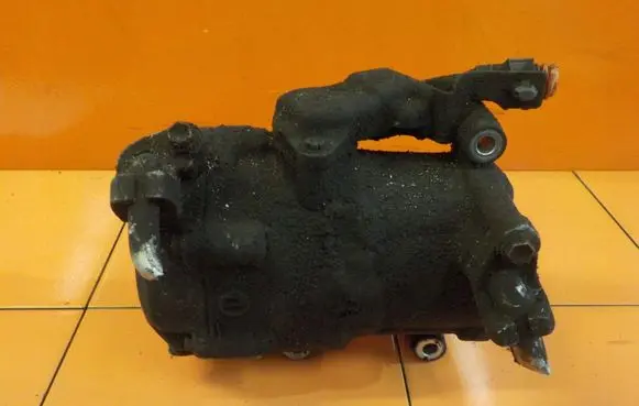Toyota Prius (XW20) Air conditioning (A/C) compressor (pump) 0420000196 KLIMATYZCJI