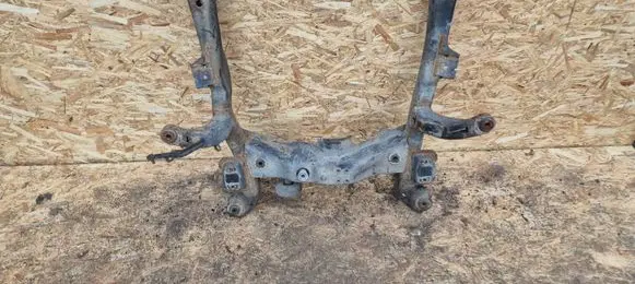 Opel Astra H Front subframe