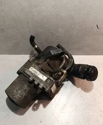 Peugeot 508 Power steering pump A5101675 025628A2