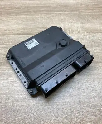 Toyota Prius (XW30) Engine control unit/module ECU 8966147410 2754005591