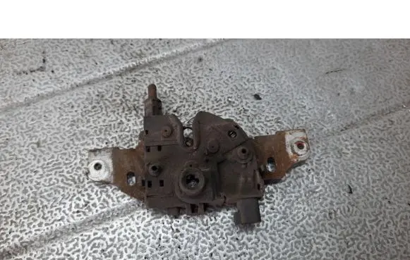 Ford Mondeo Mk III Engine bonnet/hood lock/catch
