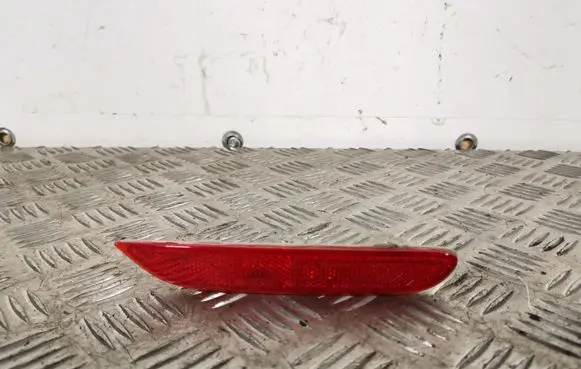 Mitsubishi ASX Rear tail light reflector 3314207R
