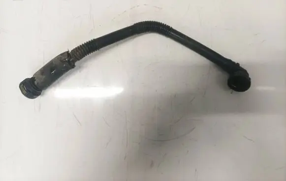 Opel Movano A Breather hose/pipe 