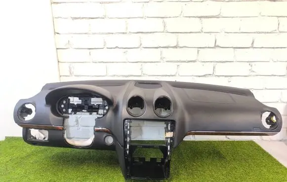 Mercedes-Benz ML W164 Dashboard A1646802287