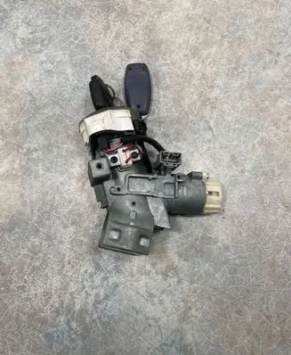Subaru Legacy Ignition lock 88215AJ000 X1T26972 9626