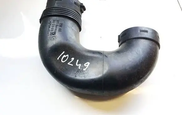 Skoda Octavia Mk2 (1Z) Air intake hose/pipe 1k0129618bq