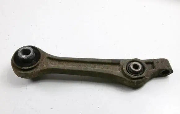 Dodge Magnum Front lower control arm/wishbone 04782581AE
