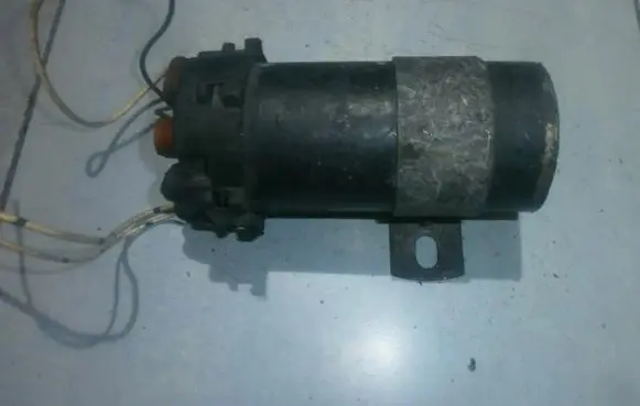 Ford Escort High voltage ignition coil 1220522012