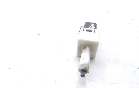 Honda CR-V Brake pedal sensor switch M28988