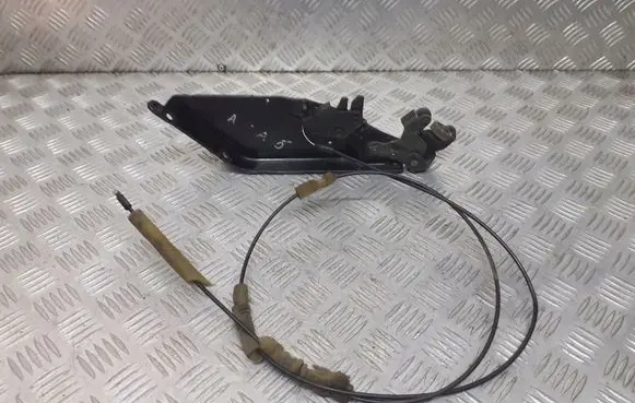 Mazda 5 Sliding door lock 