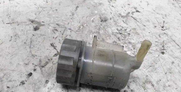Honda Civic Brake fluid reservoir 