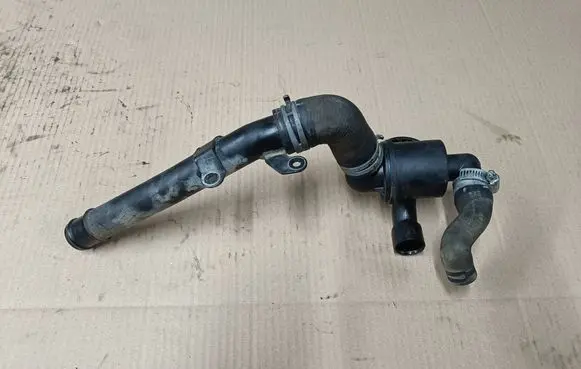 Thermostat/thermostat housing