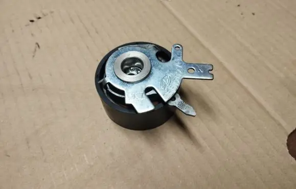 Chrysler Voyager Timing belt/chain tensioner 35612027H