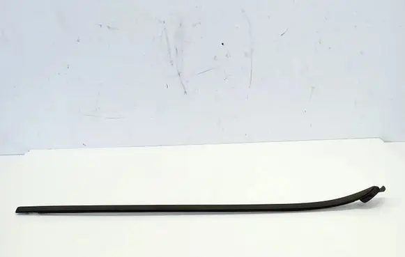 Opel Astra K Windshield trim 39041884