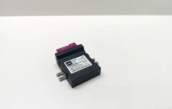 BMW 7 F01 F02 F03 F04 Fuel injection pump control unit/module 7358144 735814401 16147358144