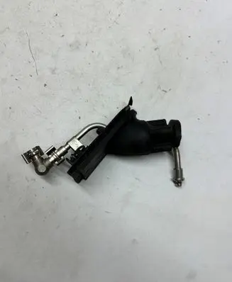 Mercedes-Benz C W205 other engine part A20556006