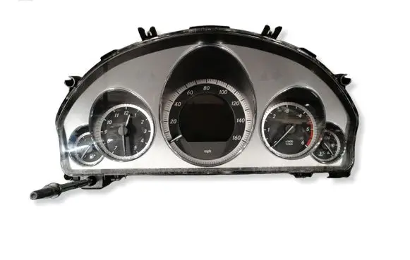 Mercedes-Benz E W212 Speedometer (instrument cluster) A2129005104