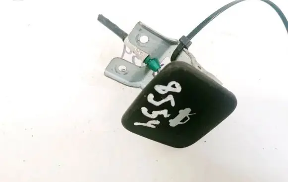 Chevrolet Epica Engine bonnet (hood) release handle