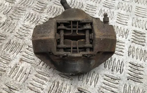 Mercedes-Benz SL R107 Rear brake caliper