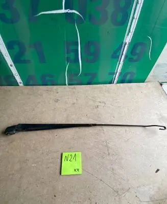 Renault Megane I Front wiper blade arm