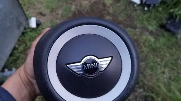 Mini One - Cooper Coupe R56 Steering wheel airbag RG23192200 20073370224 275766301