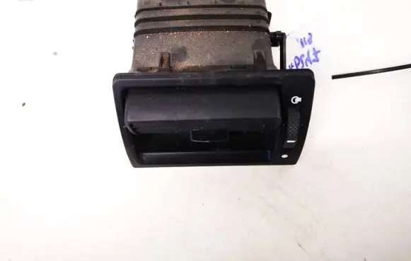 Ford Mondeo Mk III Dash center air vent grill 1s7ha018b09adw