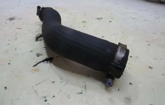 KIA Sportage Intercooler hose/pipe