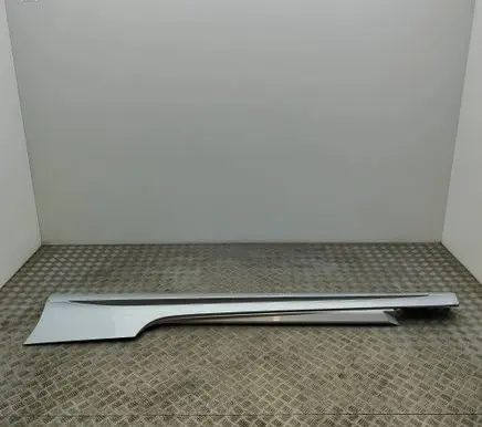 Mercedes-Benz C W205 Sill A2056906905