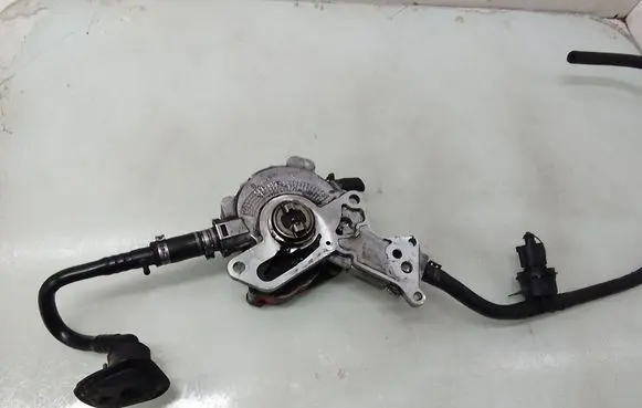 Seat Leon (1M) Vacuum pump 