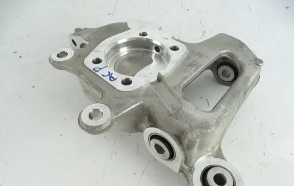 Audi A4 S4 B5 8D Front wheel hub spindle knuckle