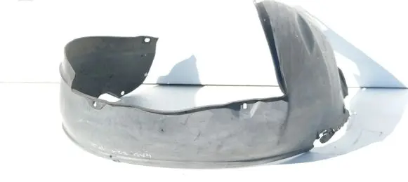 Audi A6 S6 C4 4A Front wheel arch liner splash guards 4A0821172
