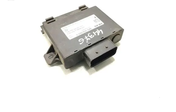 Volkswagen PASSAT B6 Voltage converter/converter module 8K0959663A 111002005