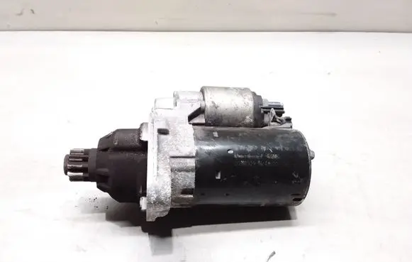 Volkswagen Tiguan Starter motor 02M911023G 0001121402